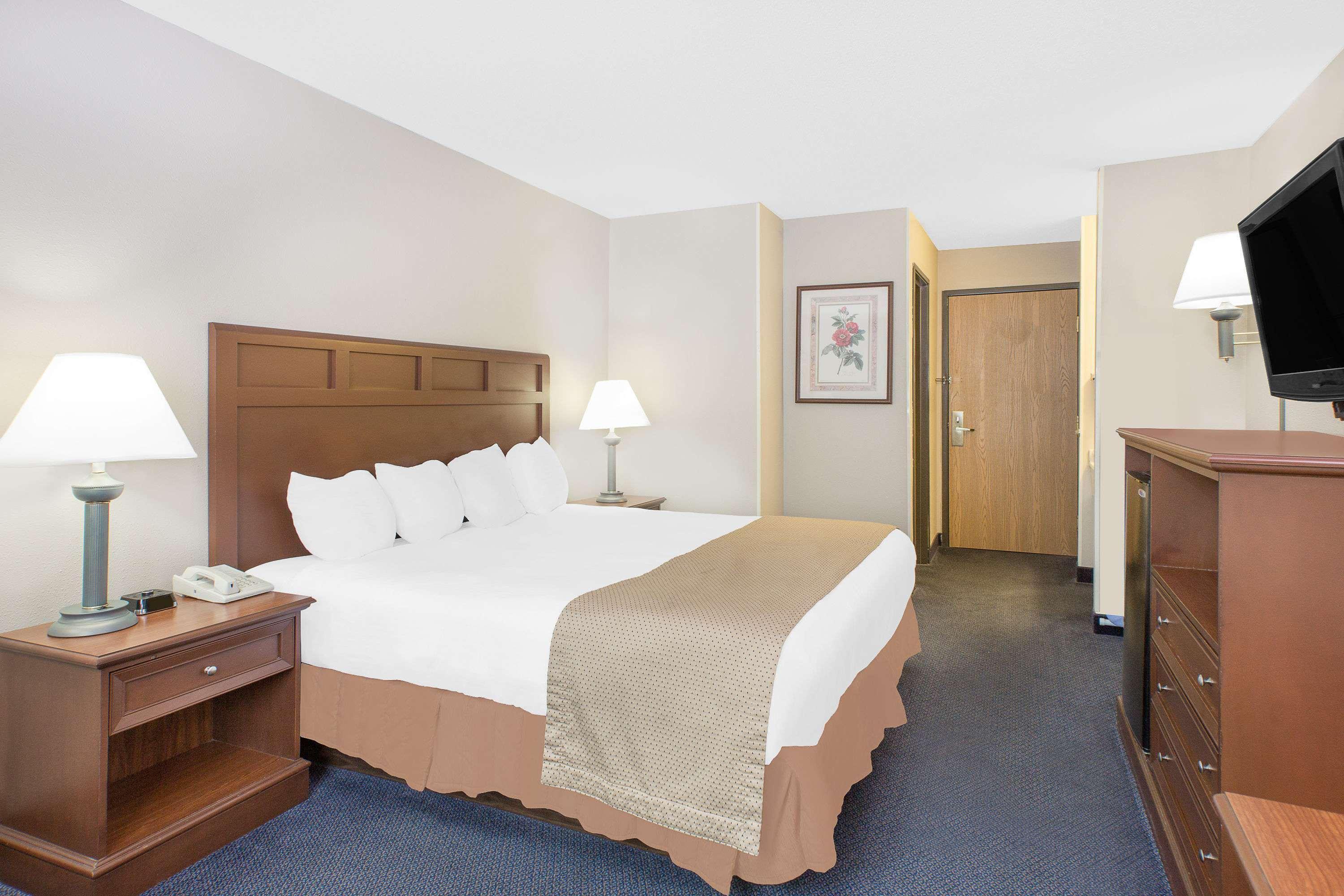 เบย์มอนต์ บาย วินด์แฮม บูน Hotel ภายนอก รูปภาพ